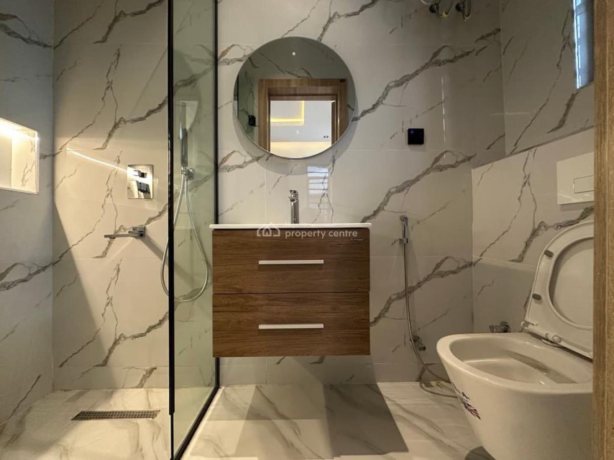 Spacious Fully Serviced 4 Bedroom Terraced Duplex with Bq, Lekki Right, Lekki Phase 1, Lekki, Lagos, Terraced Duplex for Sale