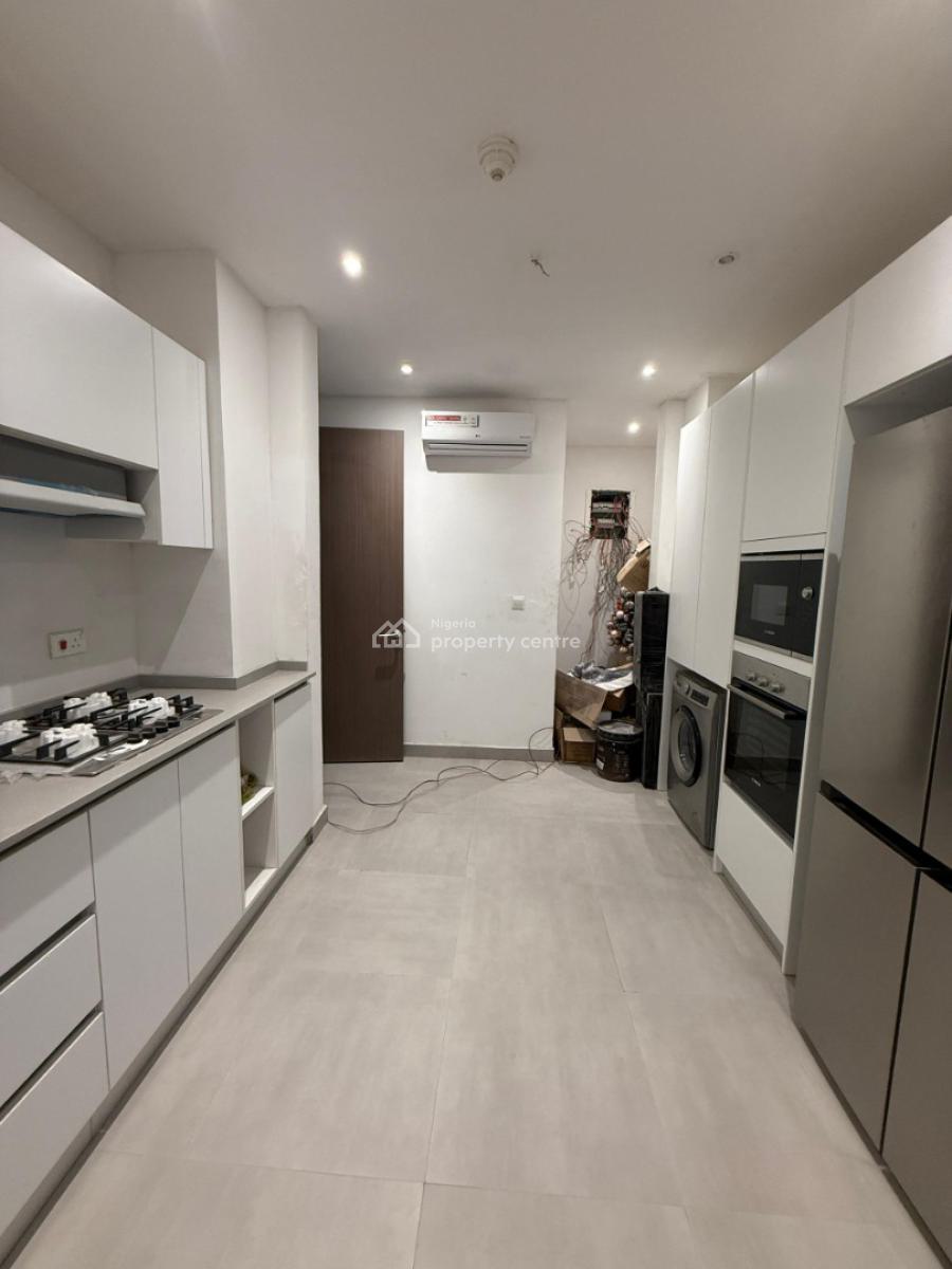 2 Bedrooms Apartments, Lekki Phase 1, Lekki, Lagos, Block of Flats for Sale