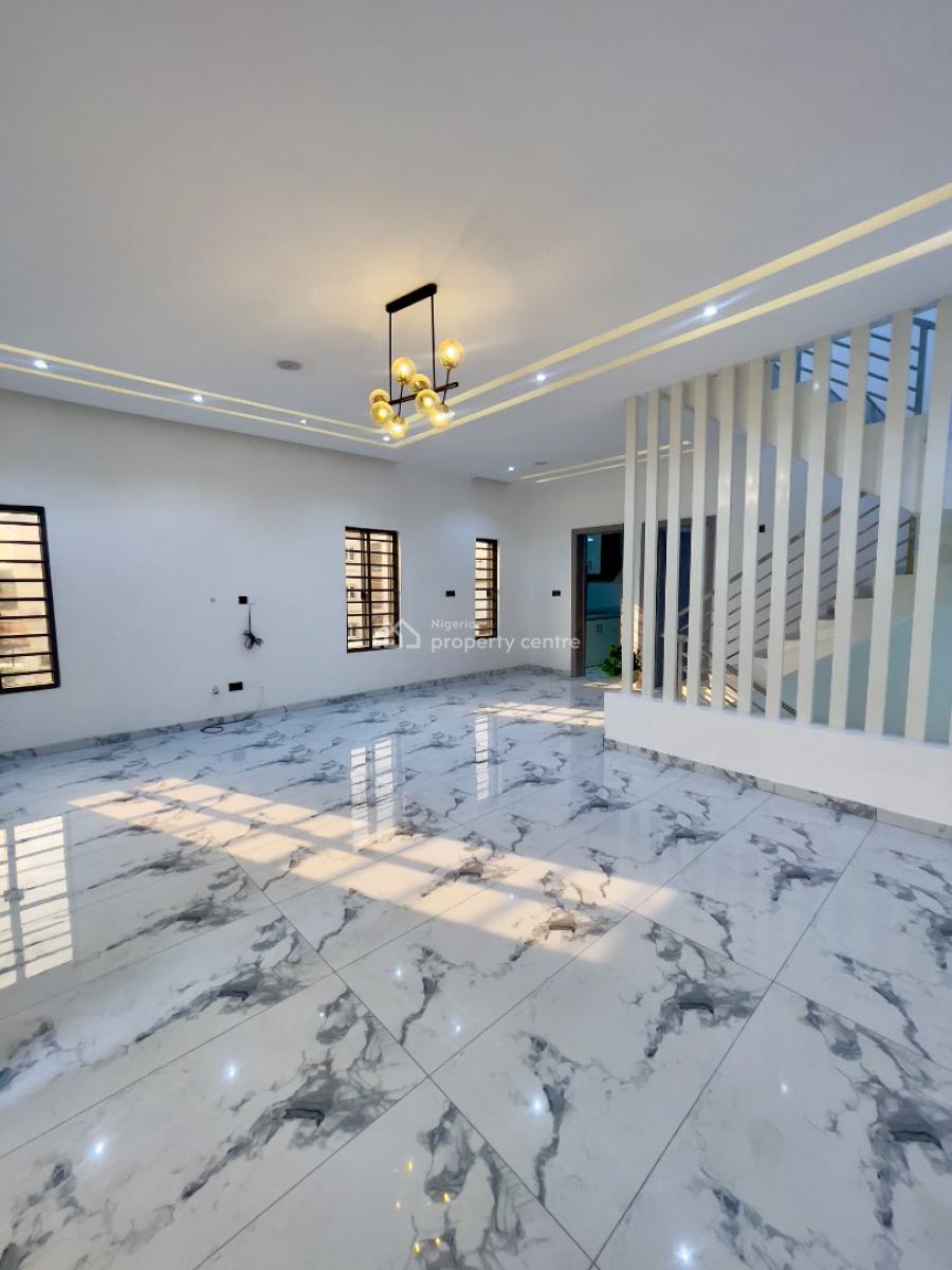 Exclusively Finished  4 Bedroom Terrace Duplex with Private Compound & Bq, Lekki Phase 1, Lekki, Lagos, Terraced Duplex for Sale