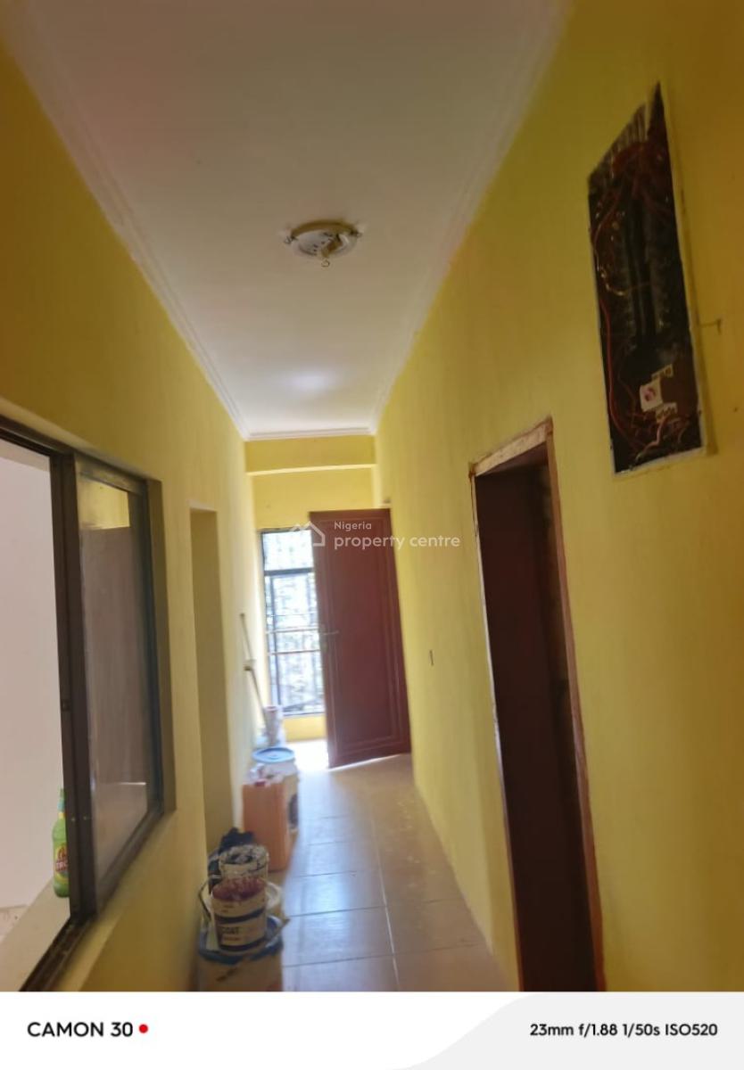 Renovated 3 Bedroom Apartment Omole Phase 1, Omole Phase 1, Ikeja, Lagos, Flat / Apartment for Rent