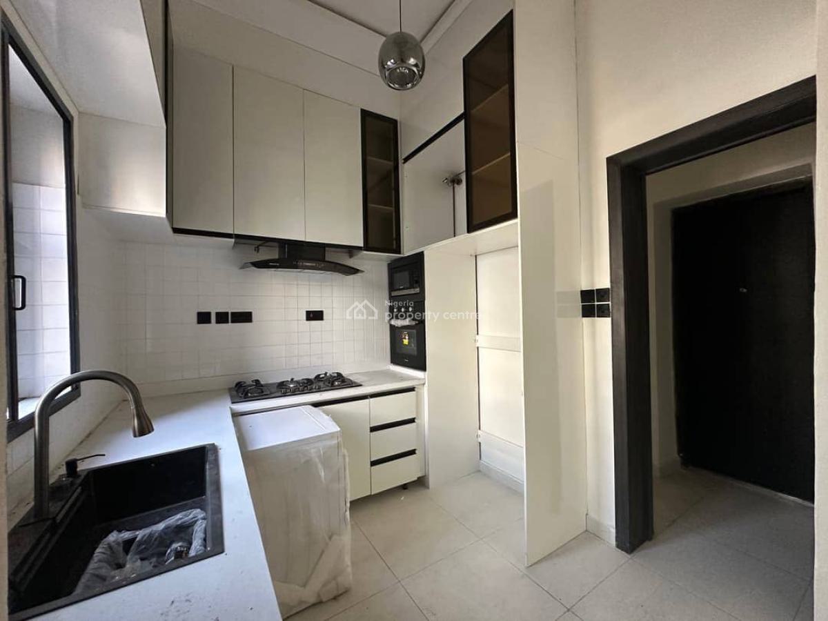 Luxury 2 Bedroom Apartment, Lekki Phase 1, Lekki, Lagos, Flat / Apartment for Rent