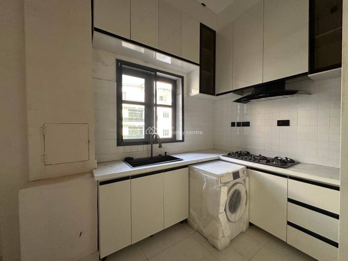 Luxury 2 Bedroom Apartment, Lekki Phase 1, Lekki, Lagos, Flat / Apartment for Rent