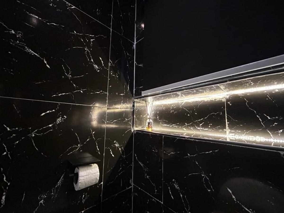 Thoughtfully Furnished 1-bedroom Apartment, Lekki Phase 1, Lekki, Lagos, Mini Flat (room and Parlour) Short Let