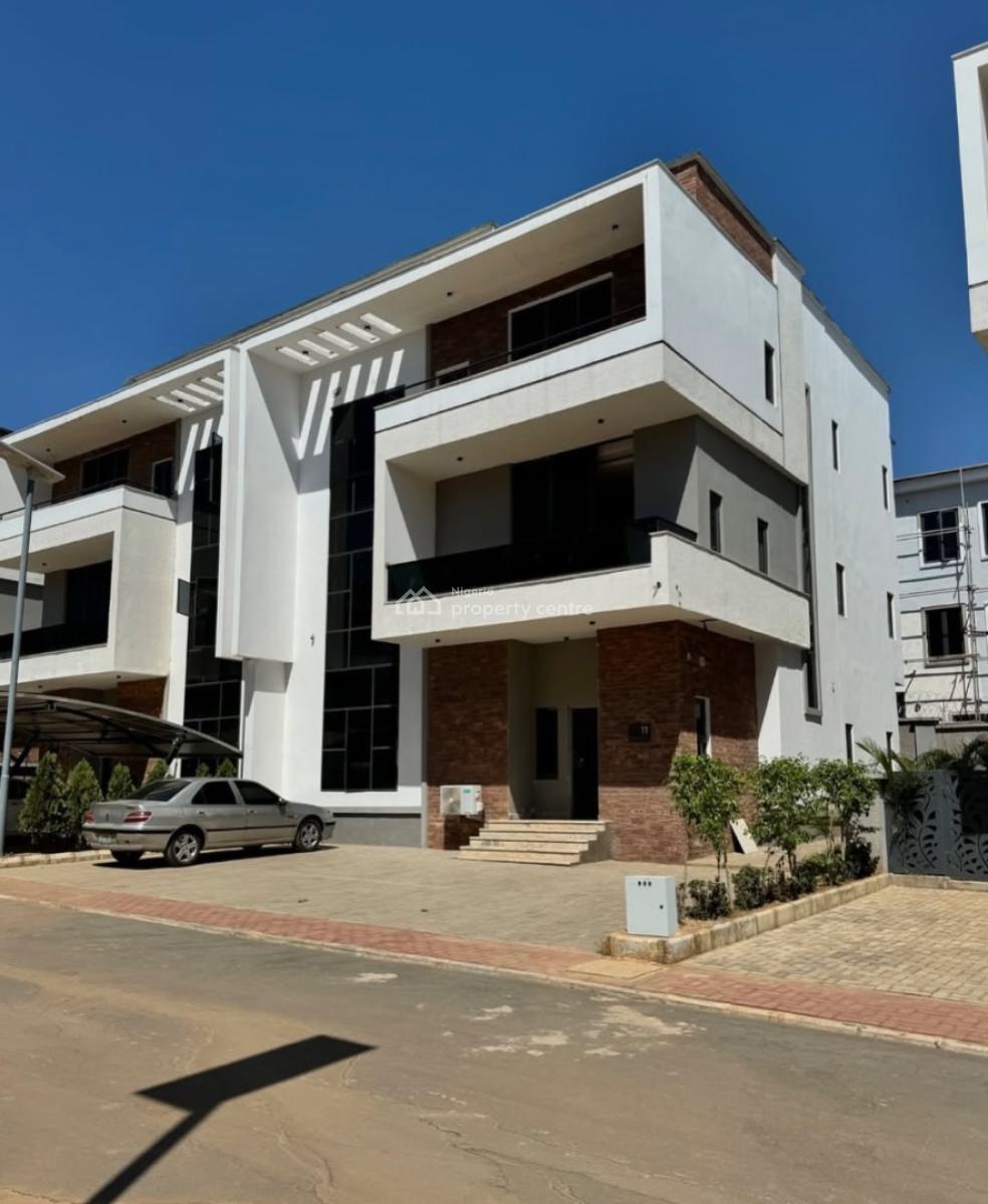 Contemporary 4 Bedrooms Semidetached Duplex with Bq, Jahi, Abuja, Semi-detached Duplex for Sale