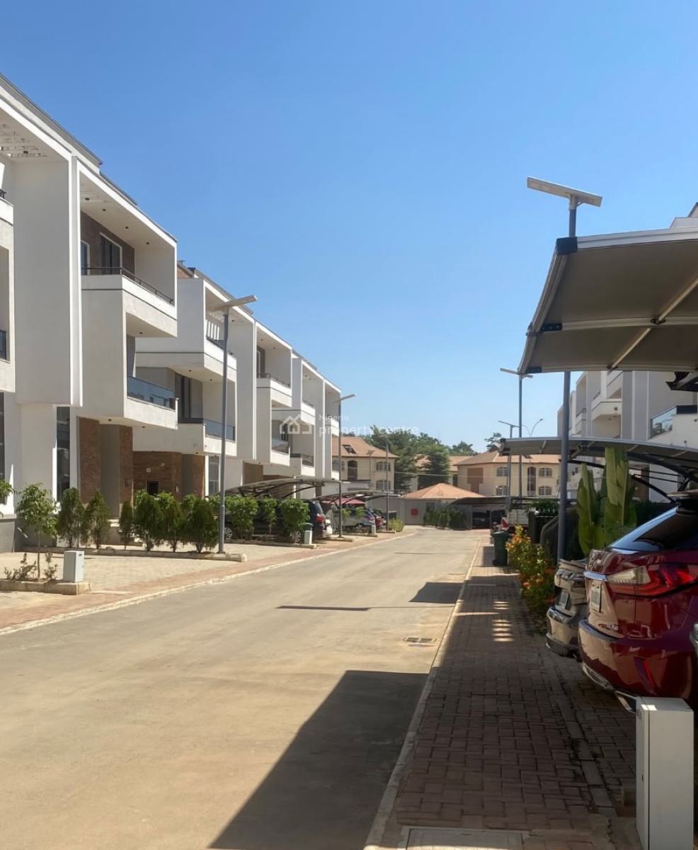 Contemporary 4 Bedrooms Semidetached Duplex with Bq, Jahi, Abuja, Semi-detached Duplex for Sale