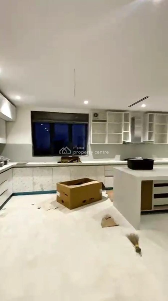 New 5 Bedroom Penthouses with 2bqs, Gym, Pool, Lord Lugard, Ikoyi, Lagos, Block of Flats for Sale