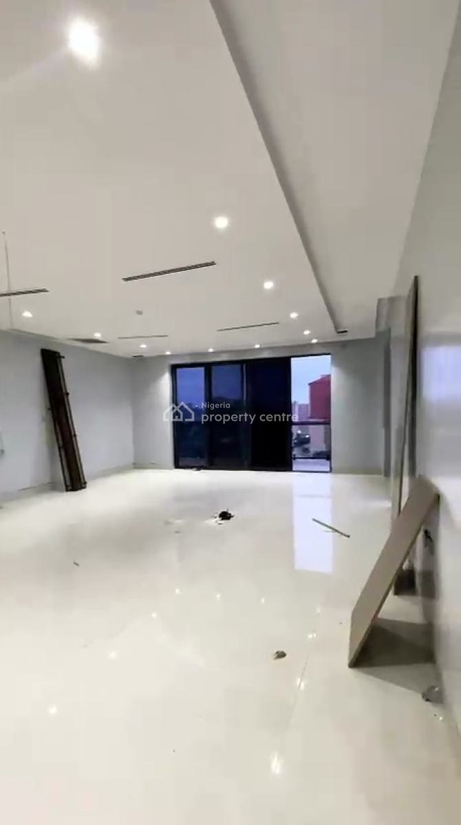 New 5 Bedroom Penthouses with 2bqs, Gym, Pool, Lord Lugard, Ikoyi, Lagos, Block of Flats for Sale