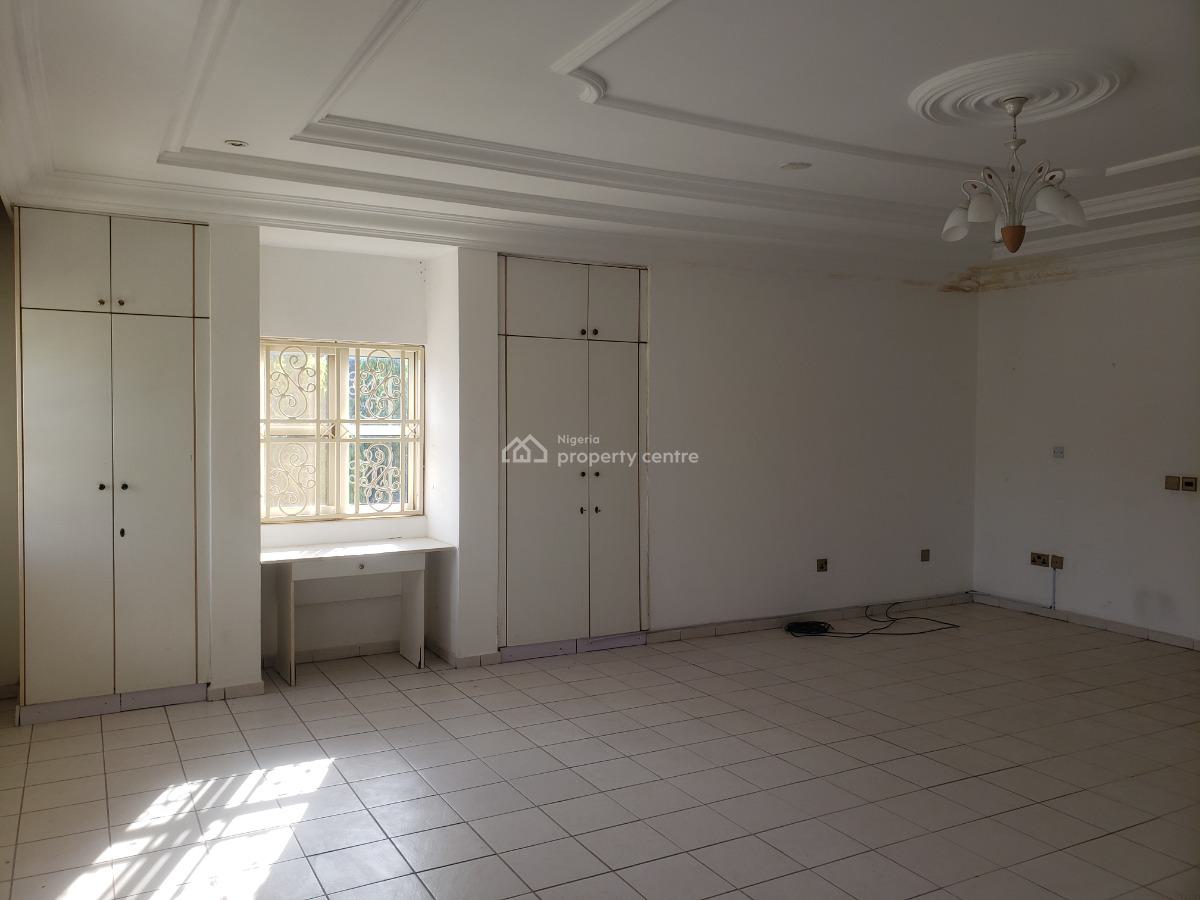 Luxury 14 Bedroom Duplex with Bqs, By Lake Chad Crescent, Maitama District, Abuja, Office Space for Rent