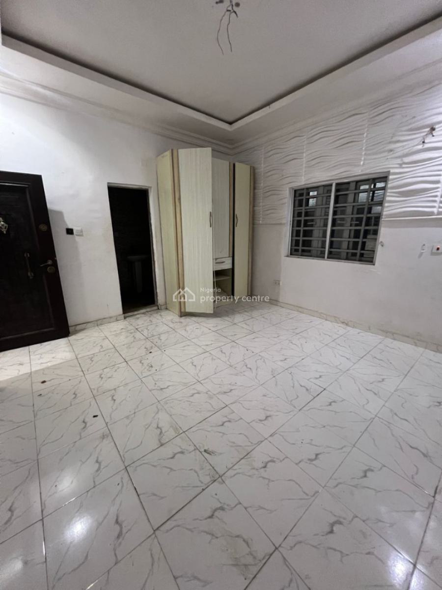 Well Maintained 3 Bedroom Flat with Spacious Kitchen, Sora Estate, Igbo Efon, Lekki, Lagos, Flat / Apartment for Rent