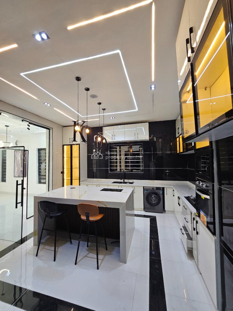 5 Bedrooms Fully Detached Duplex with Bq Swimming Pool and Bq, Ajah, Lagos, Detached Duplex for Sale