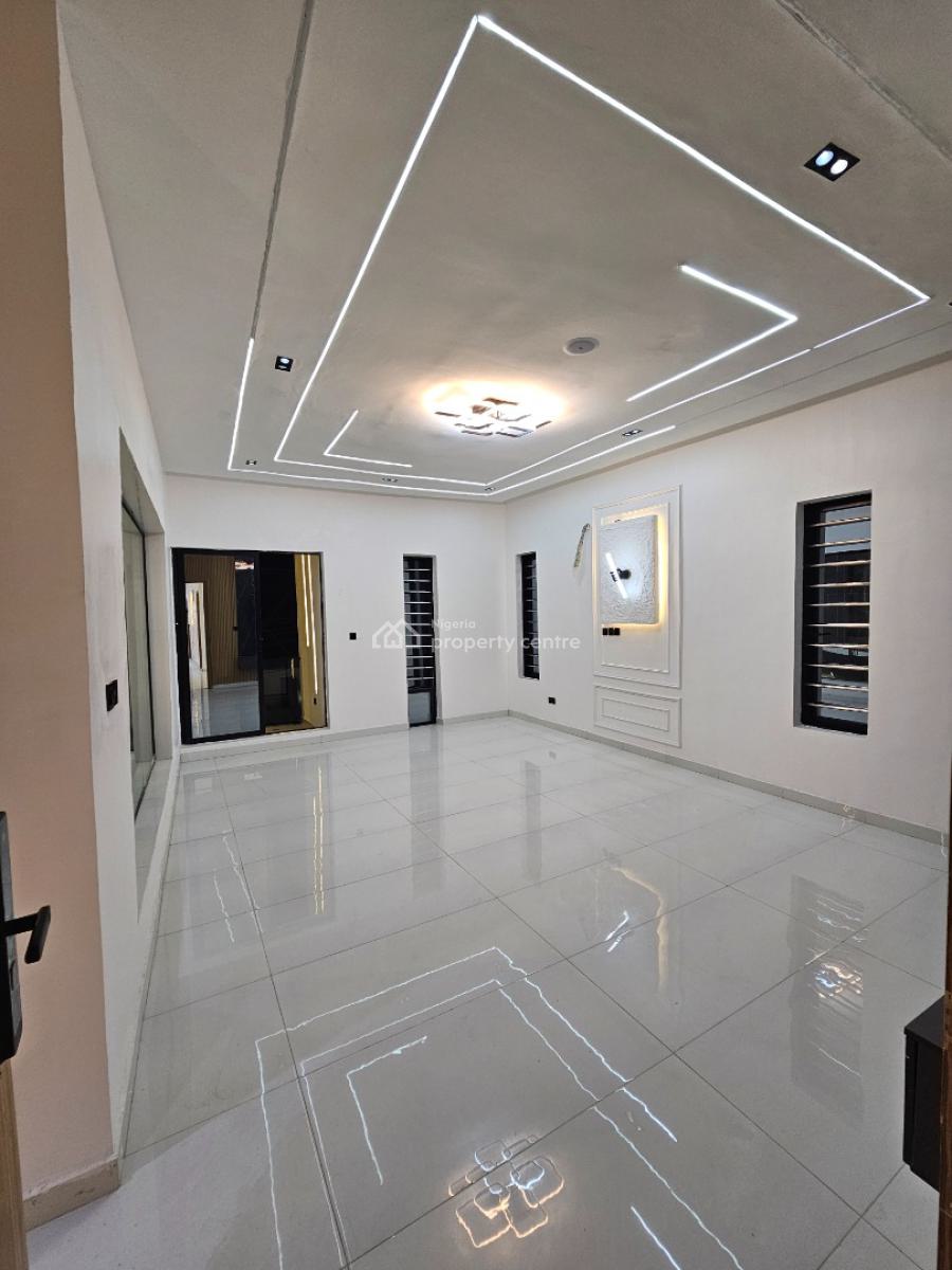 5 Bedrooms Fully Detached Duplex with Bq Swimming Pool and Bq, Ajah, Lagos, Detached Duplex for Sale