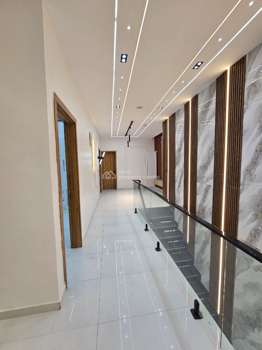 5 Bedrooms Fully Detached Duplex with Bq Swimming Pool and Bq, Ajah, Lagos, Detached Duplex for Sale