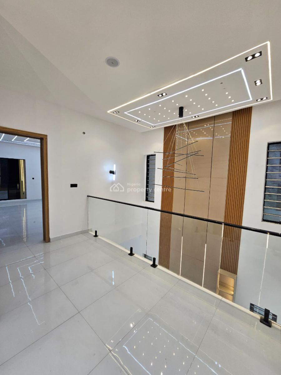 5 Bedrooms Fully Detached Duplex with Bq Swimming Pool and Bq, Ajah, Lagos, Detached Duplex for Sale