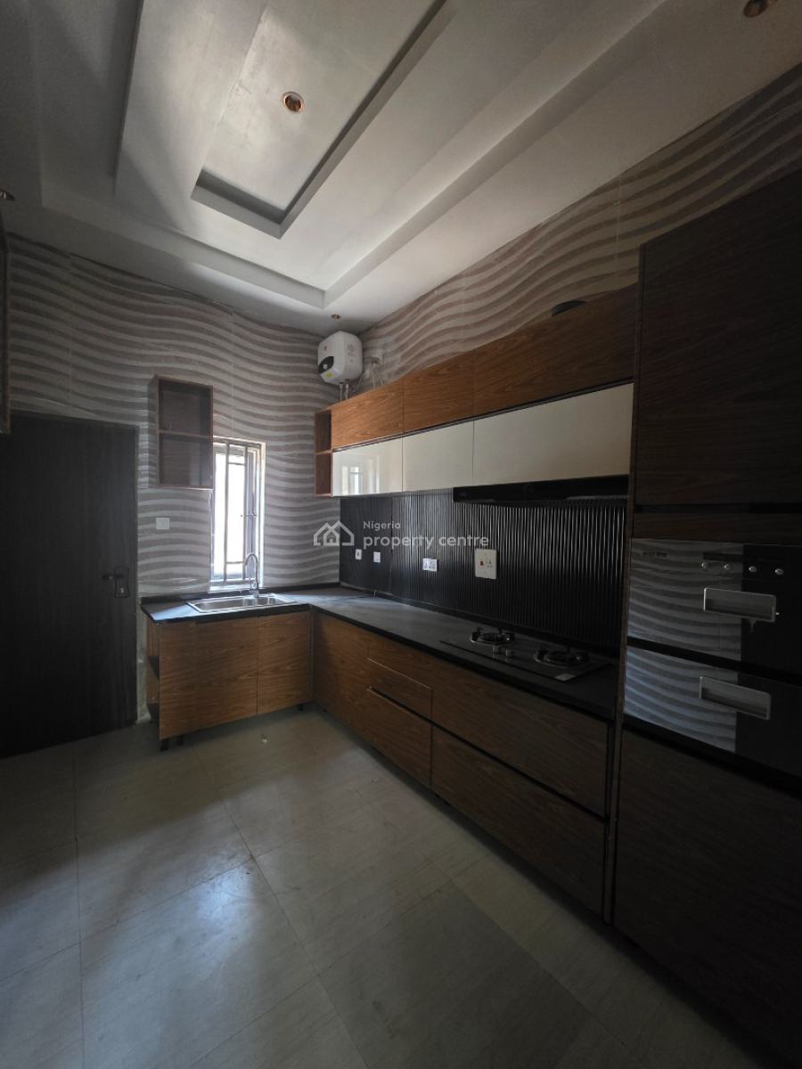 Affordable 4 Bedroom Terrace Duplex with Bq, Guzape District, Abuja, Terraced Duplex for Sale