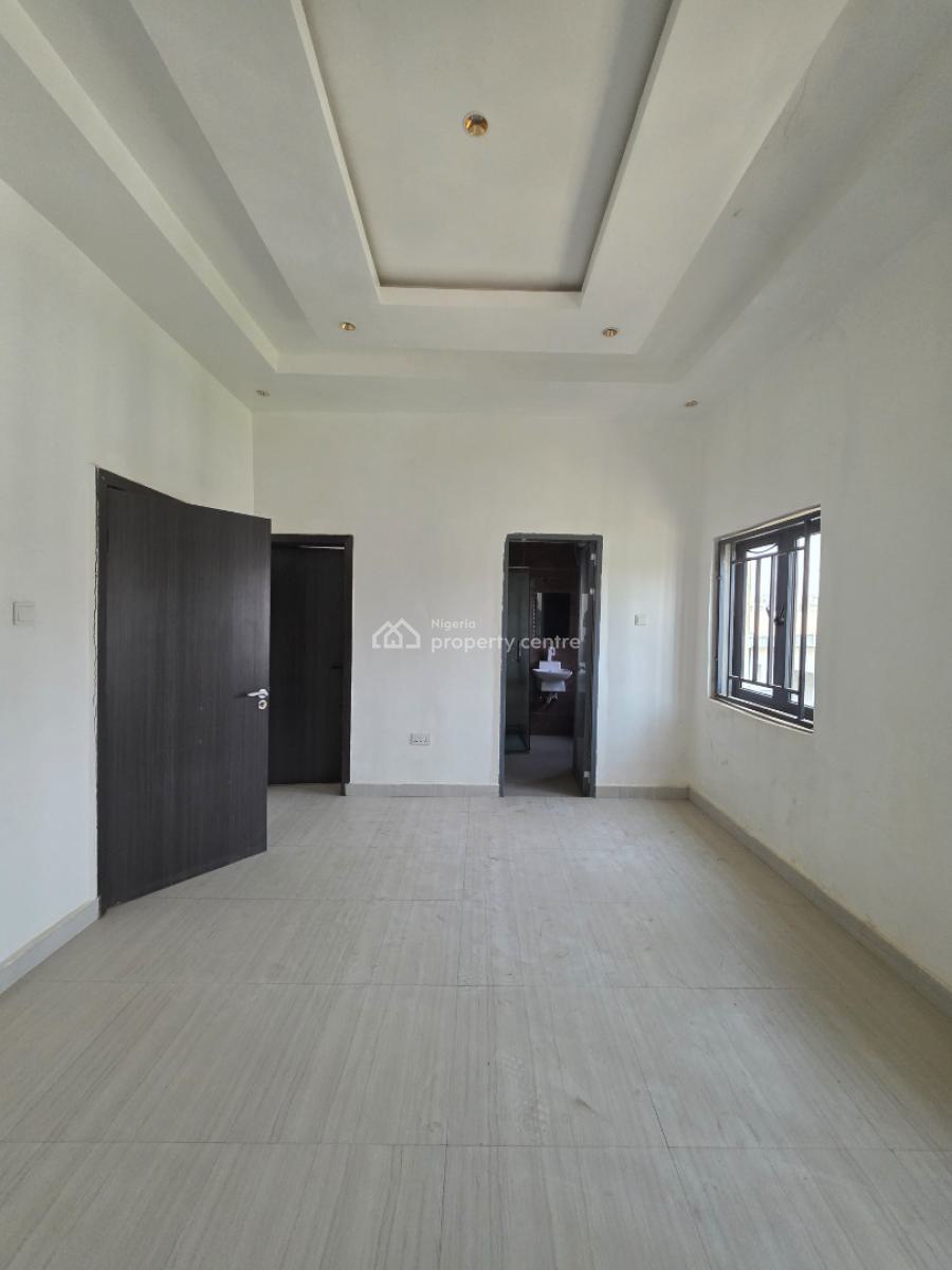 Affordable 4 Bedroom Terrace Duplex with Bq, Guzape District, Abuja, Terraced Duplex for Sale