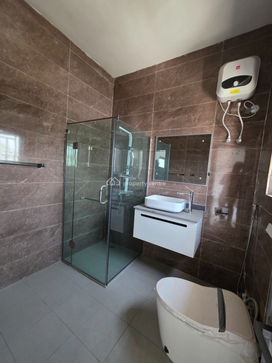 Affordable 4 Bedroom Terrace Duplex with Bq, Guzape District, Abuja, Terraced Duplex for Sale