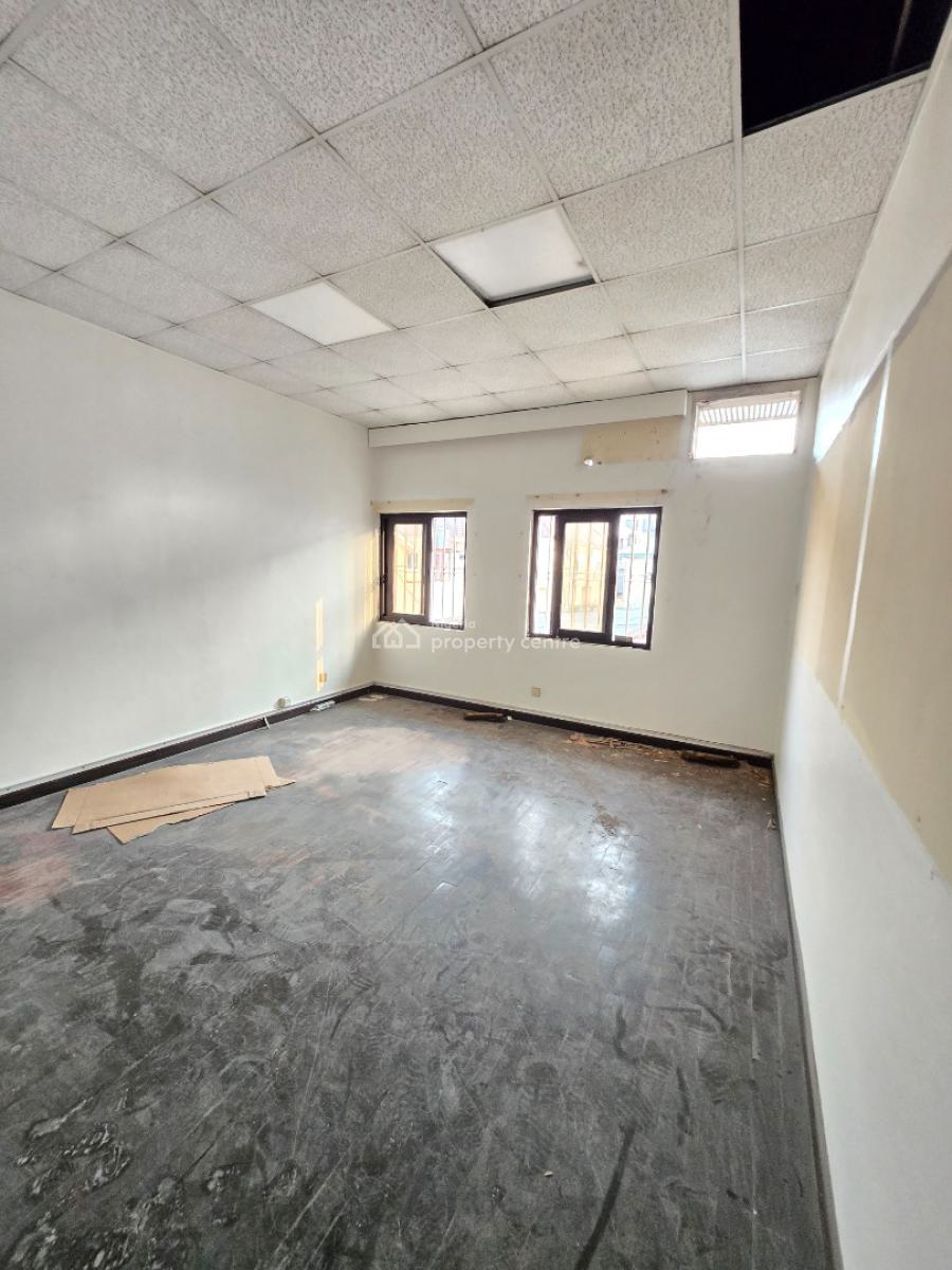 Commercial Space, Lekki Phase 1, Lekki, Lagos, Office Space for Rent