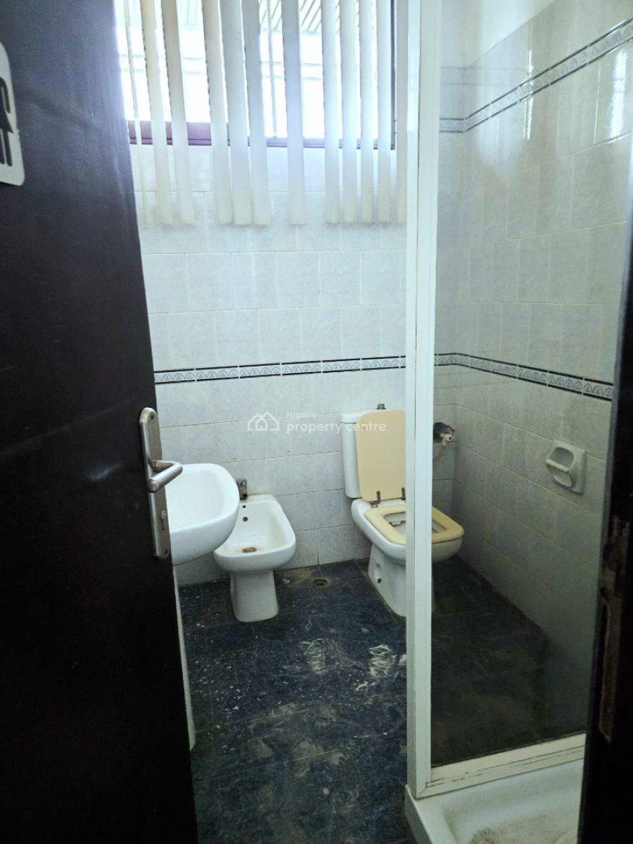 Commercial Space, Lekki Phase 1, Lekki, Lagos, Office Space for Rent
