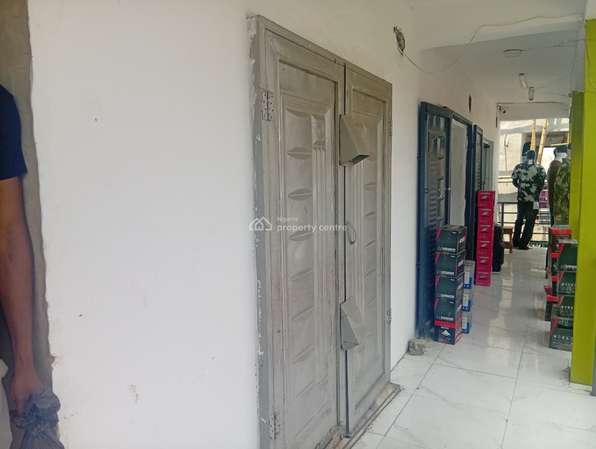 Double Shops, School Gate Road, Lakowe, Ibeju Lekki, Lagos, Plaza / Complex / Mall for Sale