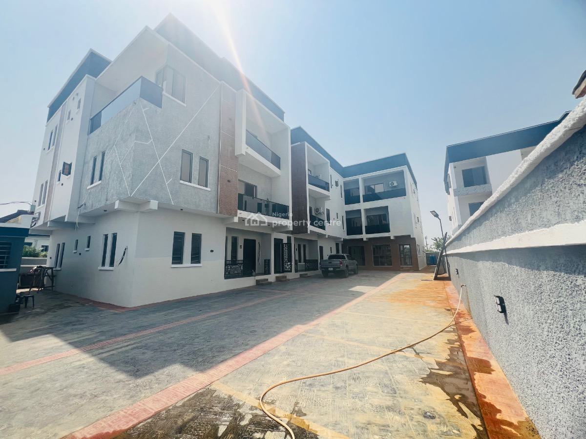 2 Bedroom Apartment, By Abraham Adesanya, Lekki Phase 2, Lekki, Lagos, Flat / Apartment for Sale