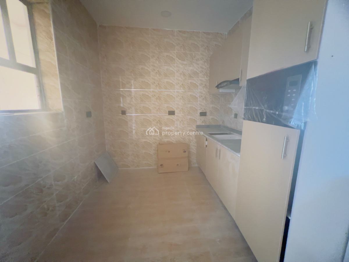 2 Bedroom Apartment, By Abraham Adesanya, Lekki Phase 2, Lekki, Lagos, Flat / Apartment for Sale