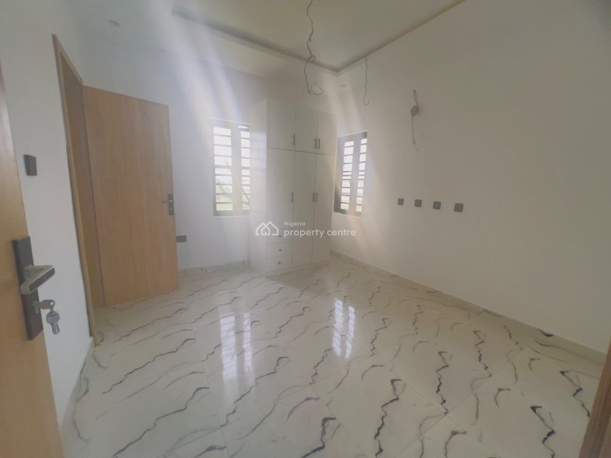 2 Bedroom Apartment, By Abraham Adesanya, Lekki Phase 2, Lekki, Lagos, Flat / Apartment for Sale