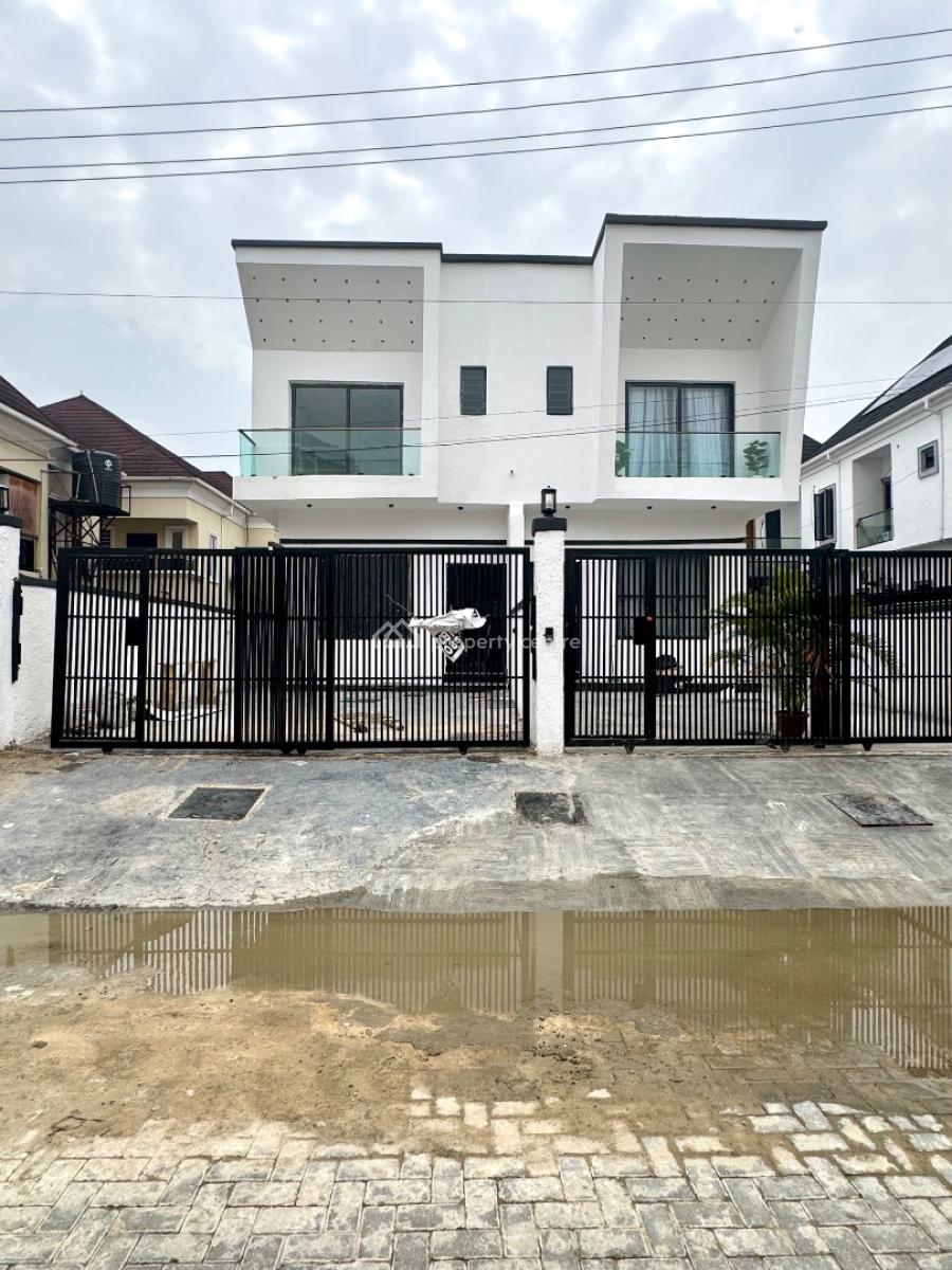 Beautifully Built 4 Bedroom Semi Detached Duplex in a Well Secured Estate, Chevron, Lekki Phase 2, Lekki, Lagos, Semi-detached Duplex for Sale