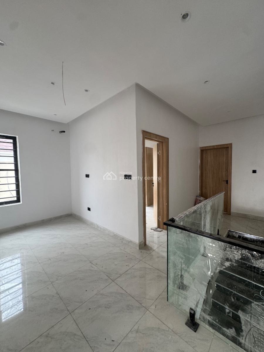 Beautifully Built 4 Bedroom Semi Detached Duplex in a Well Secured Estate, Chevron, Lekki Phase 2, Lekki, Lagos, Semi-detached Duplex for Sale