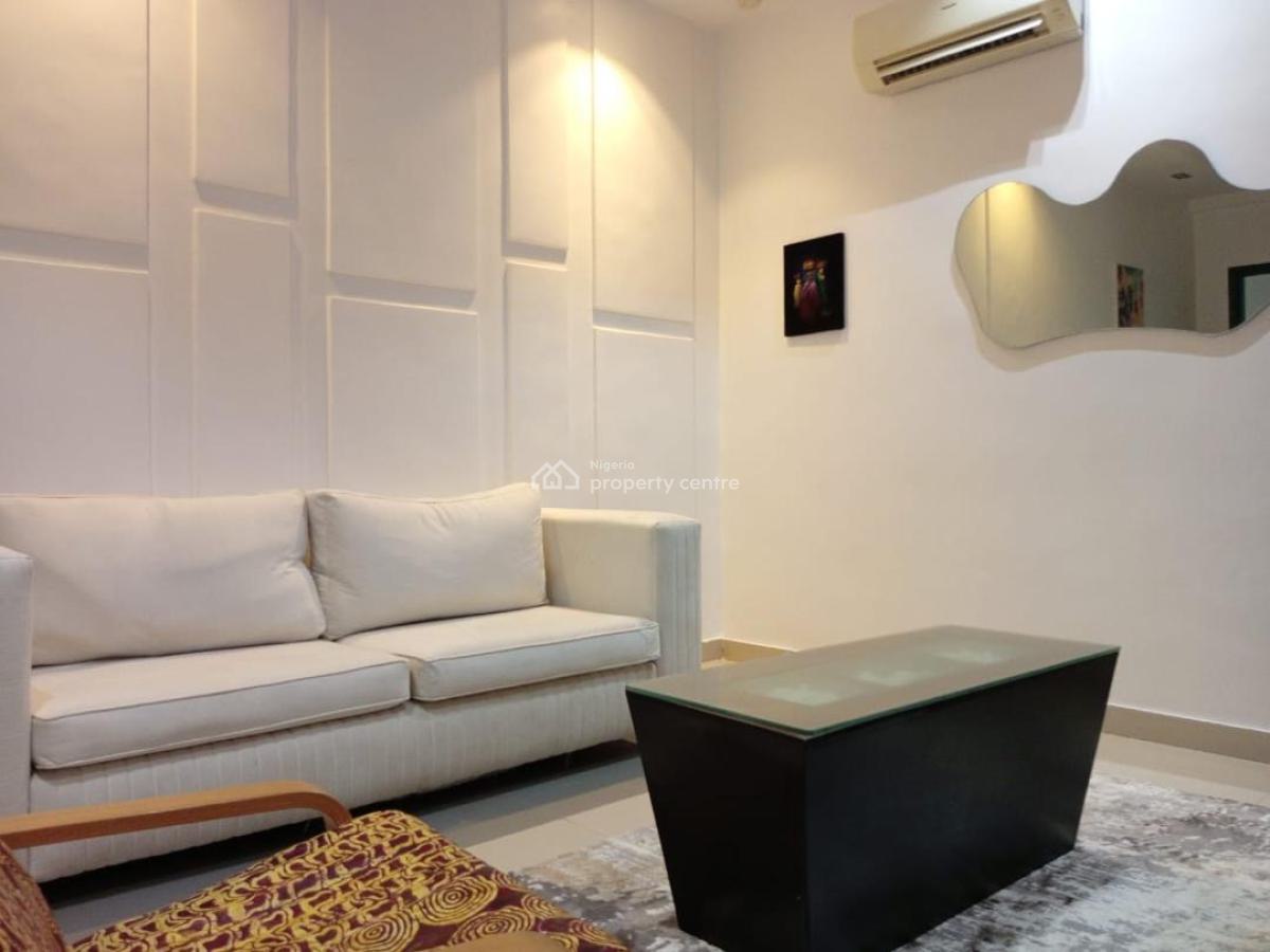 Deluxe Mini Flat at a Prime Location, Elf Bus-stop Marwa, Lekki Phase 1, Lekki, Lagos, Mini Flat (room and Parlour) Short Let