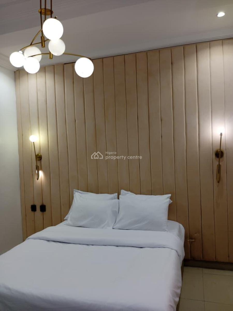 Deluxe Mini Flat at a Prime Location, Elf Bus-stop Marwa, Lekki Phase 1, Lekki, Lagos, Mini Flat (room and Parlour) Short Let