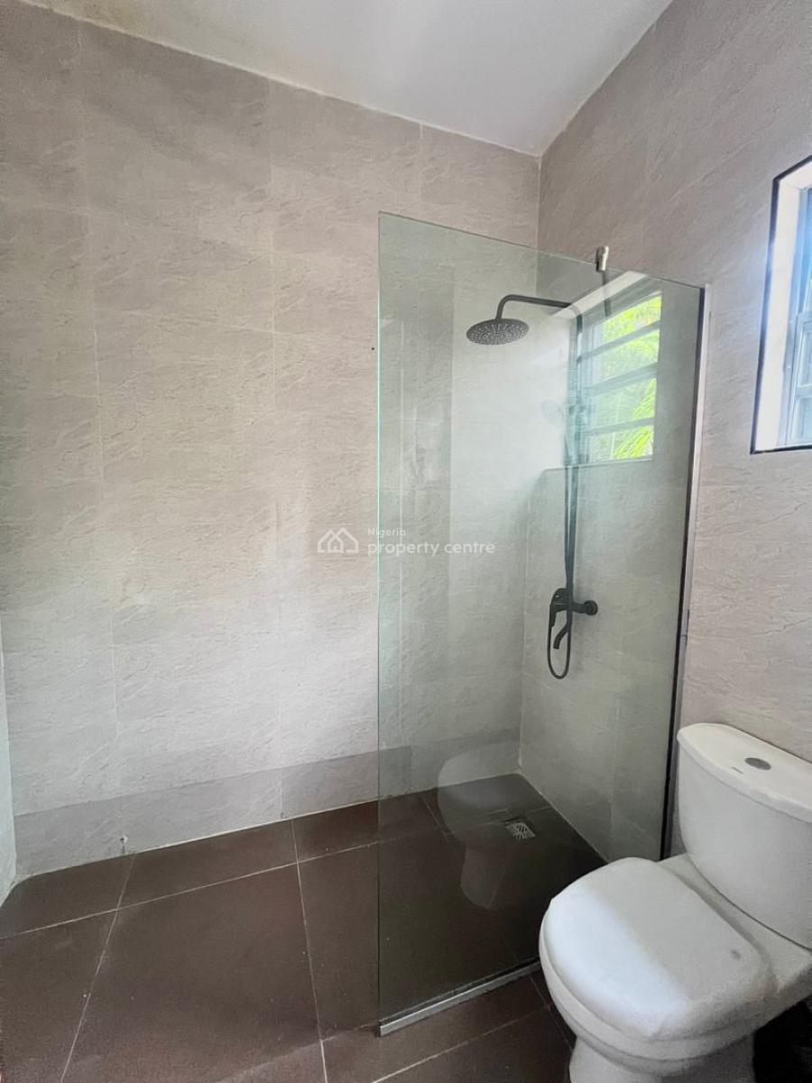 Spacious 2-bedroom Apartment in a Secure and Serene Neighborhood, Ologolo, Lekki, Lagos, Flat / Apartment for Rent