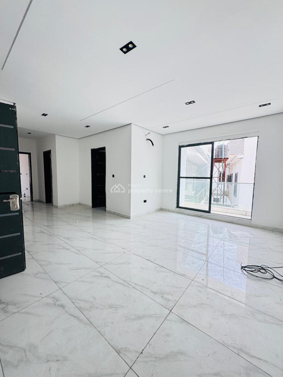 Brand New Spacious 2 Bedroom Apartment Available, Ologolo, Lekki, Lagos, Flat / Apartment for Sale