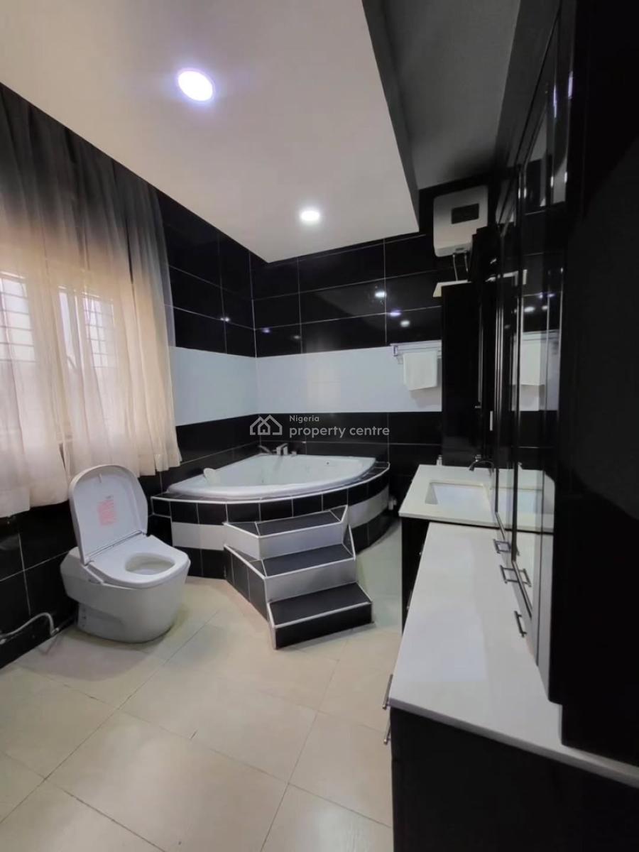 Luxury 8 Bedroom Furnished Mansion ,bq,pool,gardens,office,penthouse, Guzape District, Abuja, Detached Duplex for Sale