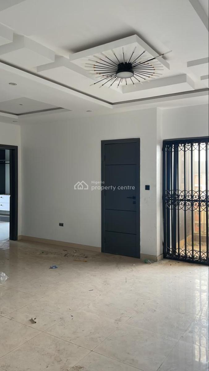 Tastefully Built & Fully Serviced 3 Bedroom Maisonette, Lekki Right, Lekki Phase 1, Lekki, Lagos, Flat / Apartment for Rent