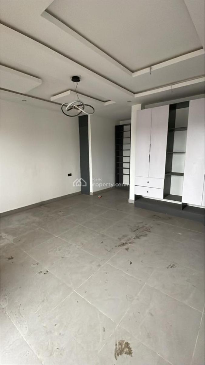 Tastefully Built & Fully Serviced 3 Bedroom Maisonette, Lekki Right, Lekki Phase 1, Lekki, Lagos, Flat / Apartment for Rent