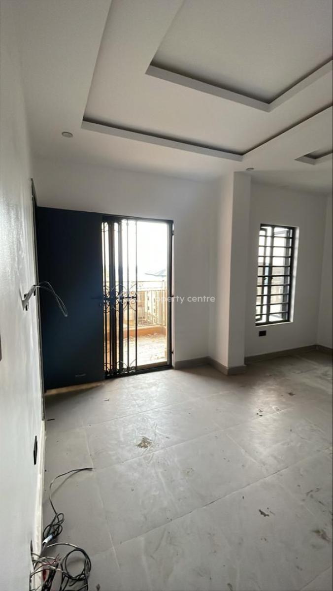 Tastefully Built & Fully Serviced 3 Bedroom Maisonette, Lekki Right, Lekki Phase 1, Lekki, Lagos, Flat / Apartment for Rent