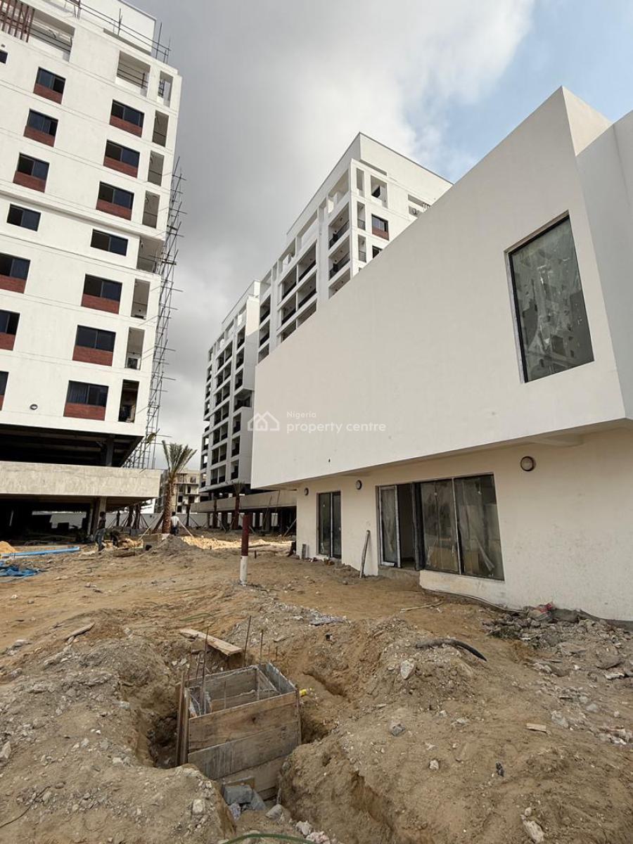 Luxury 3 Bedroom Apartments with Bq, Lekki Phase 1, Lekki, Lagos, Block of Flats for Sale
