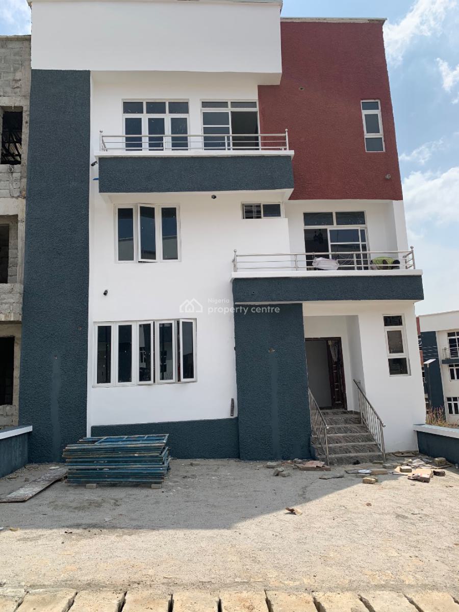 4 Bedroom with Bq, Dantata Estate 3rd Avenue, Gwarinpa, Abuja, Terraced Duplex for Rent