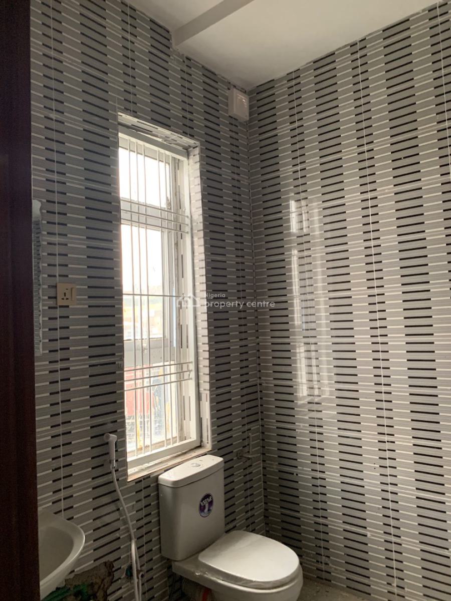 4 Bedroom with Bq, Dantata Estate 3rd Avenue, Gwarinpa, Abuja, Terraced Duplex for Rent