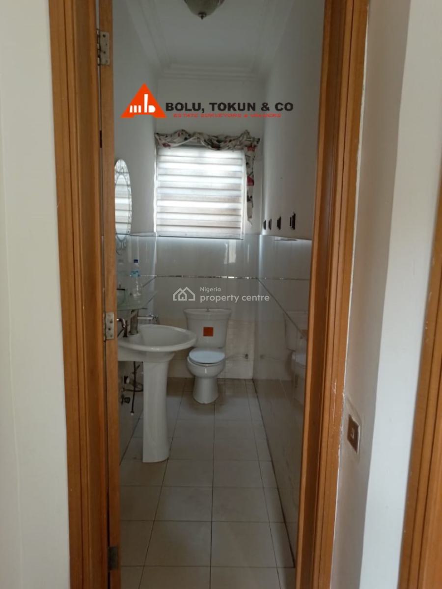 a 4-bedroom Detached House with a Study, a Laundry and 2-bedroom, Victoria Garden City, Ajah, Lagos, House for Sale