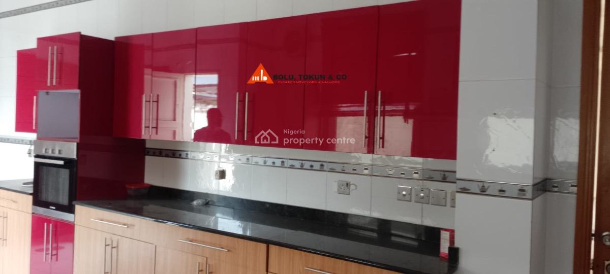 a 4-bedroom Detached House with a Study, a Laundry and 2-bedroom, Victoria Garden City, Ajah, Lagos, House for Sale