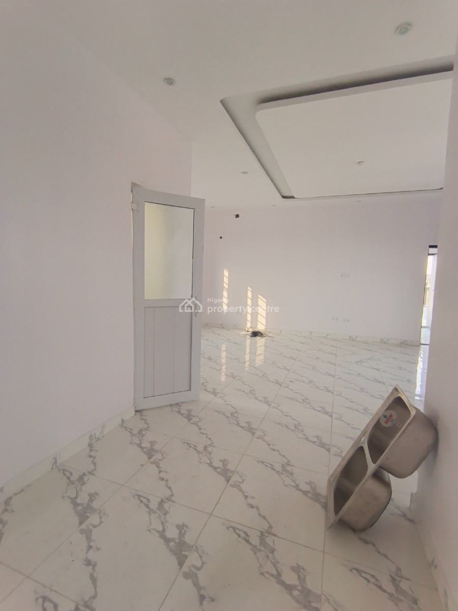 a 2 Bedroom Flat, After Jakande, Opposite Agungi, By Ologolo, Lekki, Lagos, Flat / Apartment for Rent