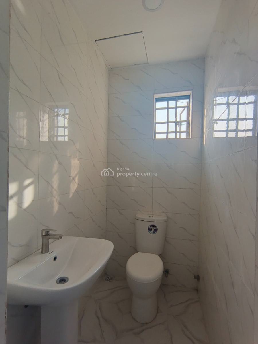 a 2 Bedroom Flat, After Jakande, Opposite Agungi, By Ologolo, Lekki, Lagos, Flat / Apartment for Rent