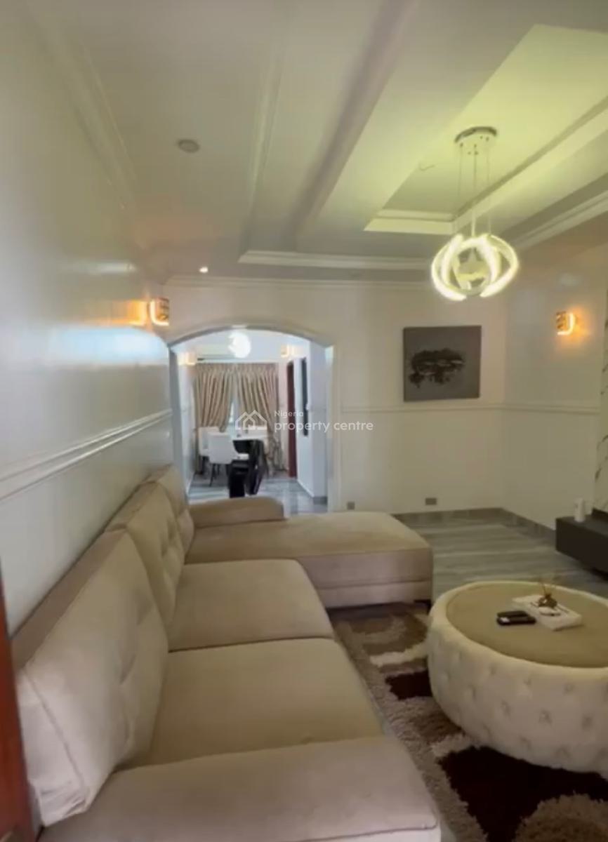 Spacious 2 Bedroom Apartment, Ikate, Surulere, Lagos, Flat / Apartment for Rent