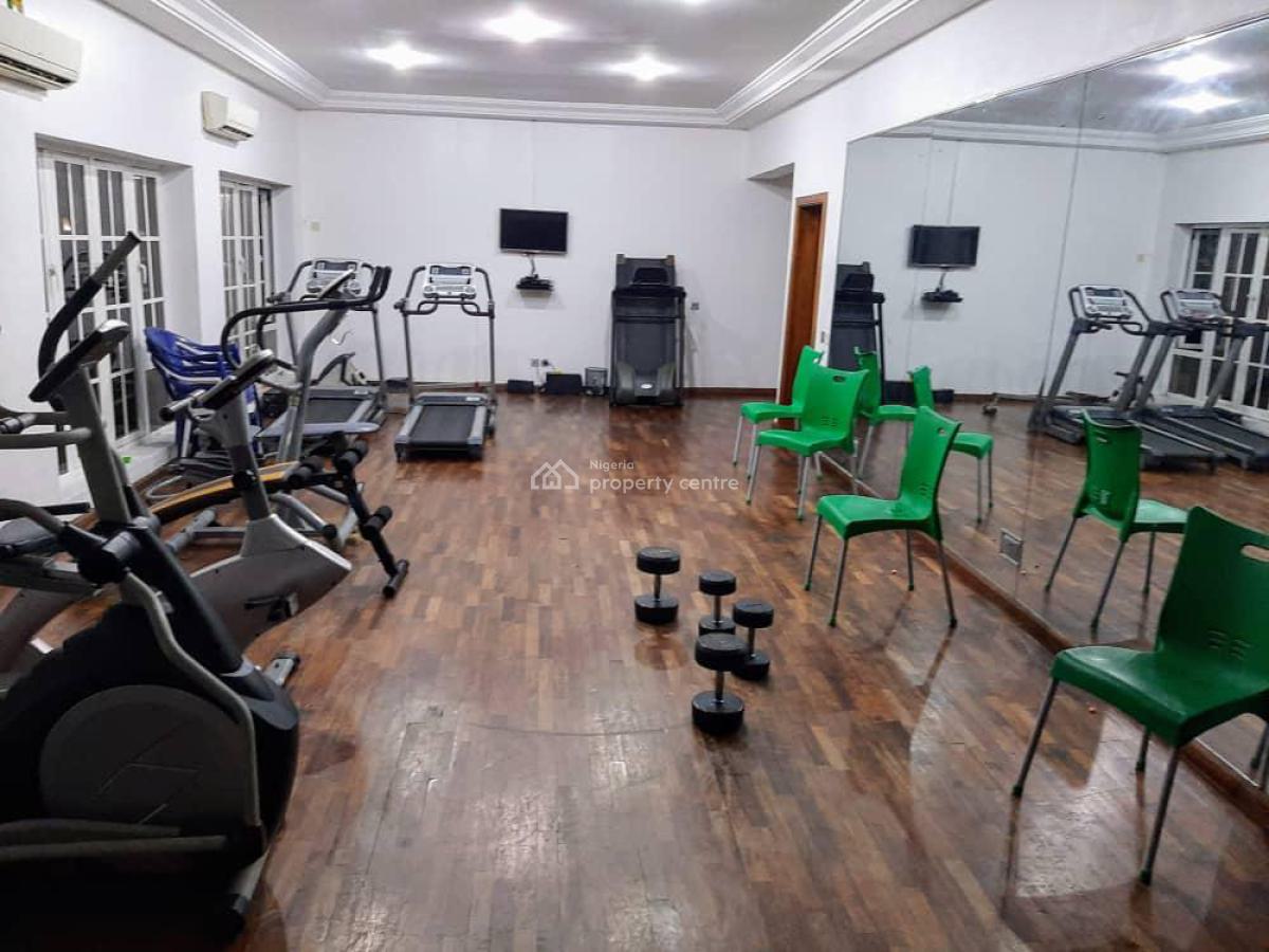 Serviced 4 Bedroom Terrace in Pristine Condition with Bq, Pool, Gym, Chevron Drive, Lekki, Lagos, Terraced Duplex for Sale