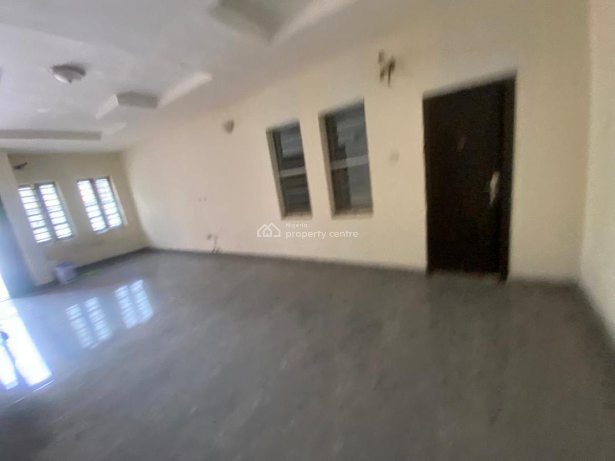 Fairly Used 3 Bedrooms Flat, Ikeja Gra, Ikeja, Lagos, Flat / Apartment for Sale