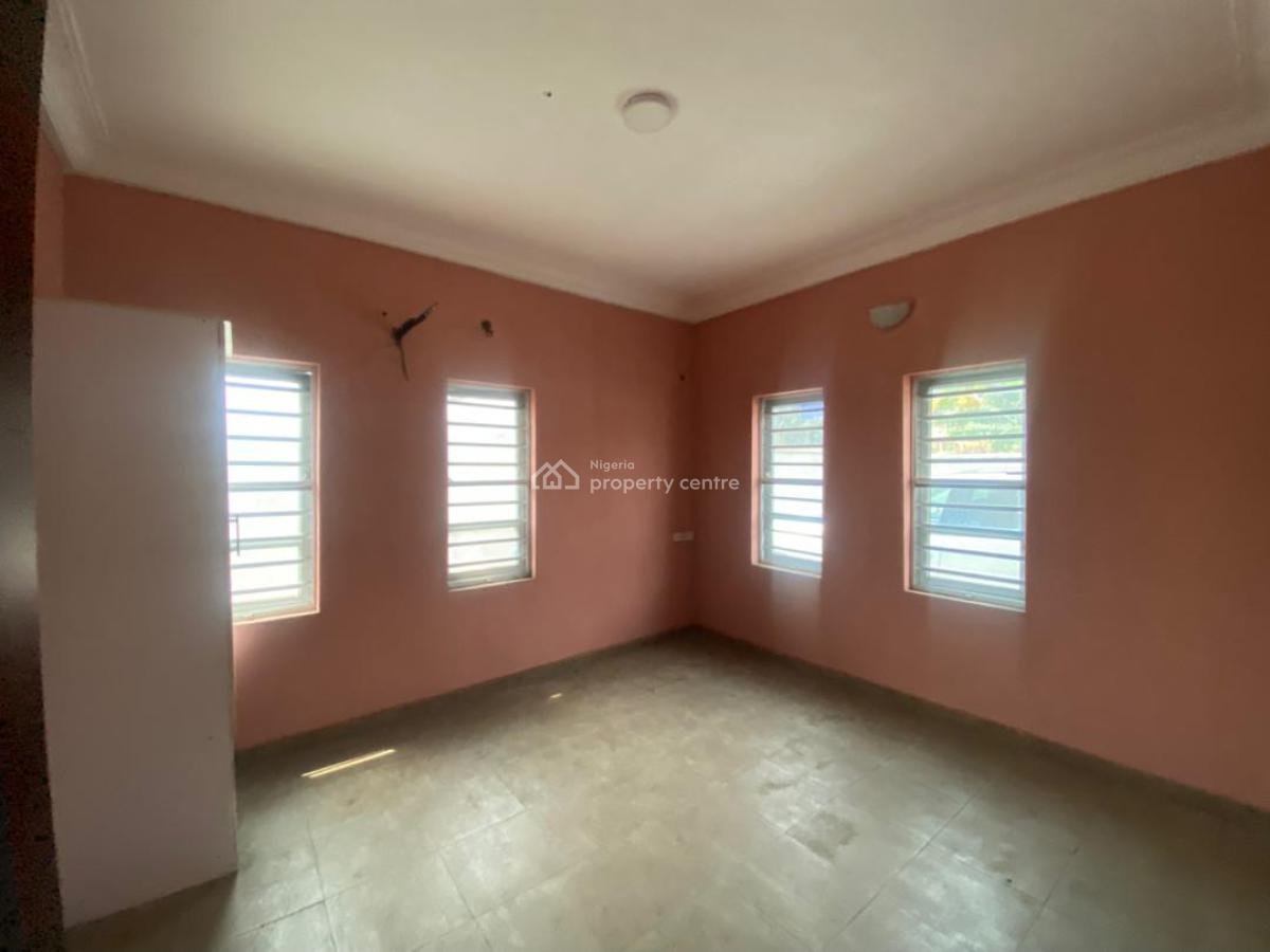 Fairly Used 3 Bedrooms Flat, Ikeja Gra, Ikeja, Lagos, Flat / Apartment for Sale