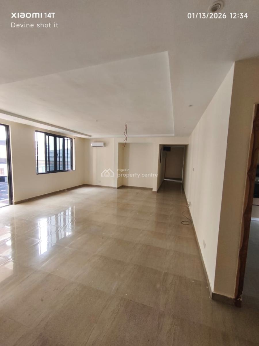 Brand New Luxury 3 and 2 Bedroom Flats, Off Admiralty Way, Lekki Phase 1, Lekki, Lagos, Flat / Apartment for Sale