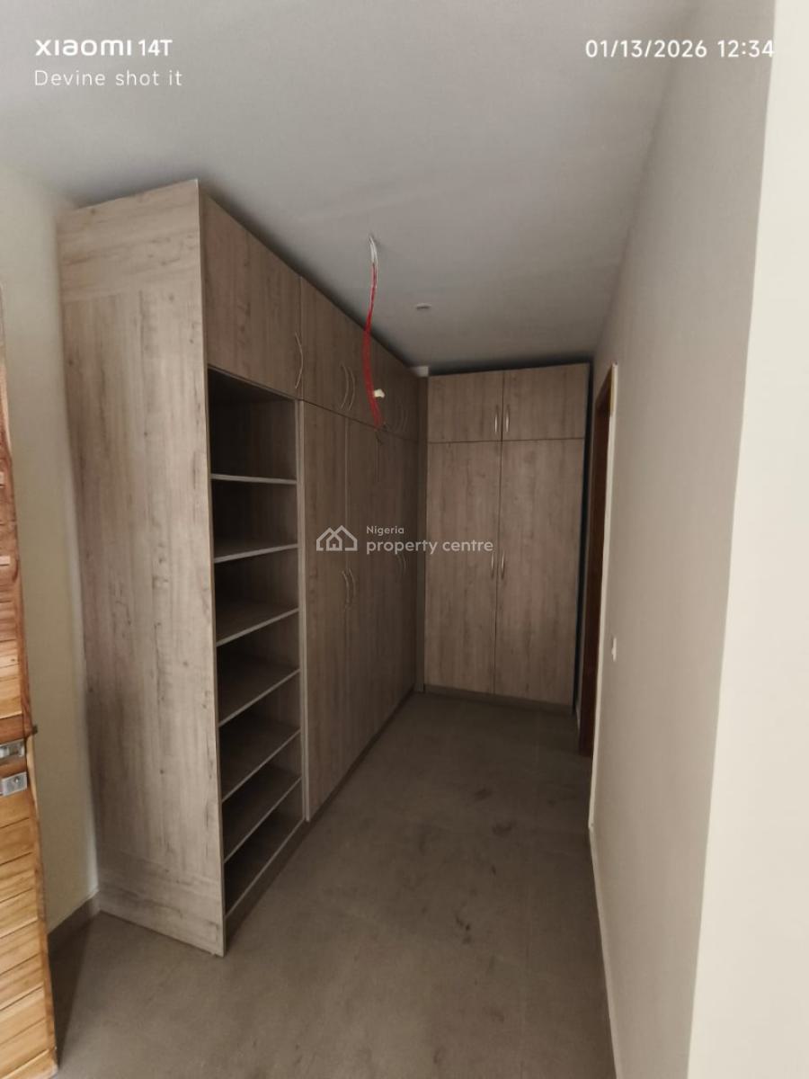 Brand New Luxury 3 and 2 Bedroom Flats, Off Admiralty Way, Lekki Phase 1, Lekki, Lagos, Flat / Apartment for Sale