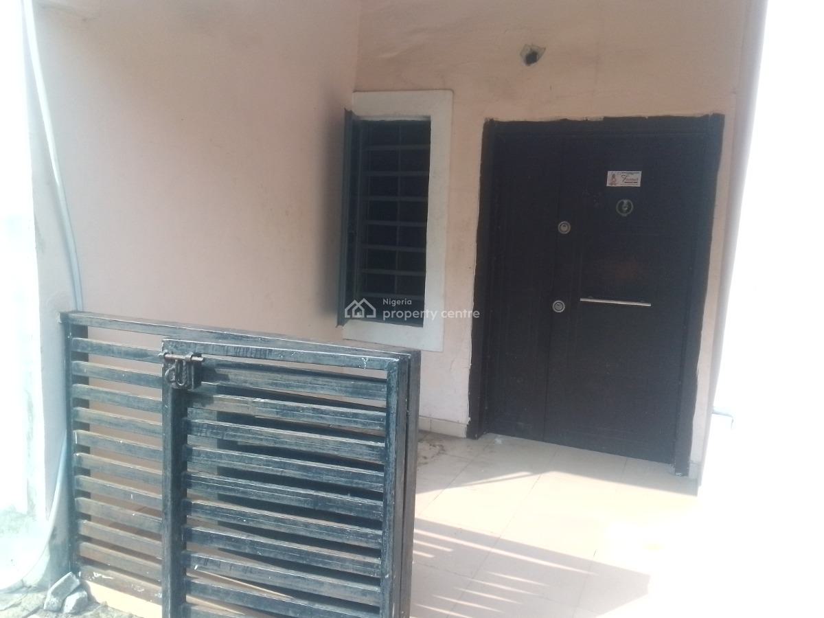 Spacious Luxury 2 Bedroom Flat with Excellent Features, Newtown Estate Road, Ogombo, Ajah, Lagos, Flat / Apartment for Rent
